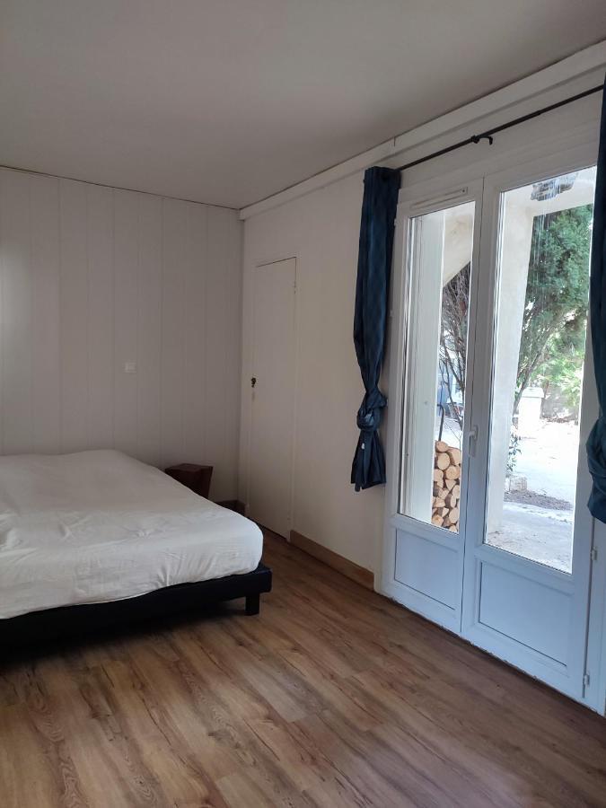 Suite Privee Montélimar Exteriör bild
