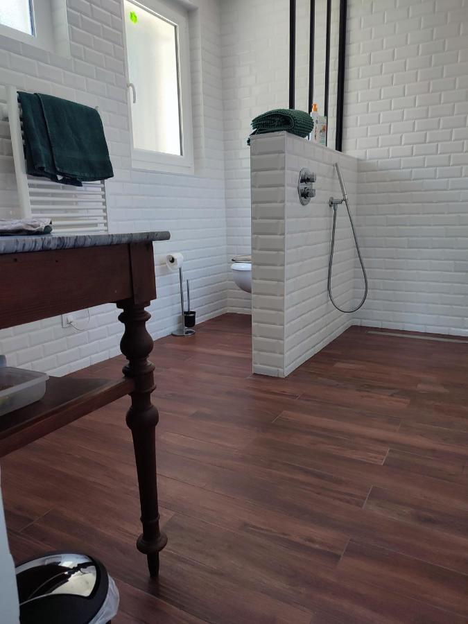 Suite Privee Montélimar Exteriör bild