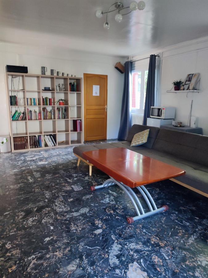 Suite Privee Montélimar Exteriör bild